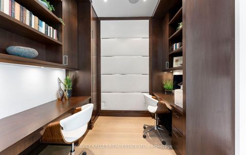 Photo 13 at 33 Tarlton Road, Forest Hill South, Toronto