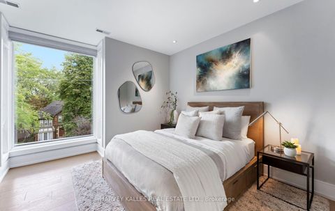 Photo 23 at 33 Tarlton Road, Forest Hill South, Toronto