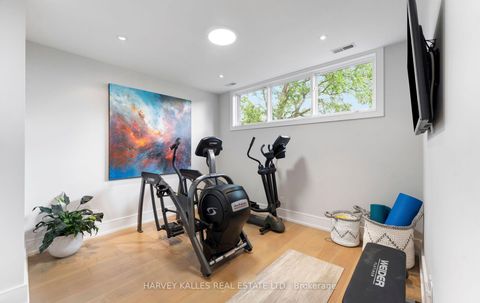 Photo 25 at 33 Tarlton Road, Forest Hill South, Toronto