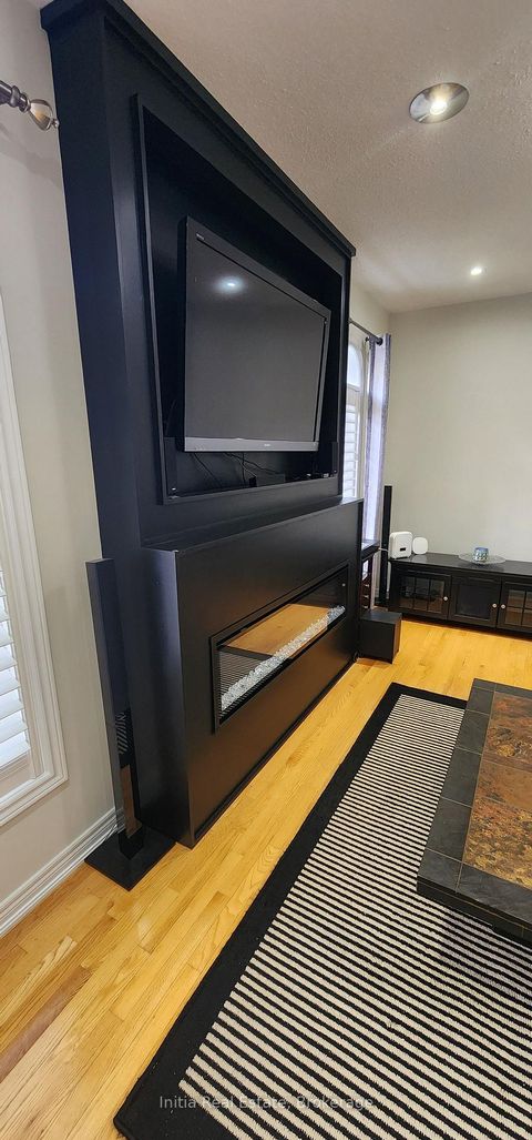 Photo 15 at 278 Fossil Hill Road E, Vellore Village, Vaughan