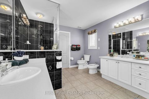 Photo 18 at 278 Fossil Hill Road E, Vellore Village, Vaughan