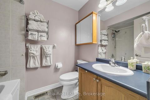 Photo 22 at 278 Fossil Hill Road E, Vellore Village, Vaughan