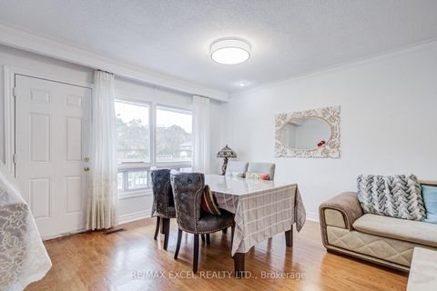 Photo 5 at 155 Edmonton Drive, Pleasant View, Toronto