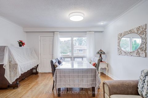 Photo 6 at 155 Edmonton Drive, Pleasant View, Toronto