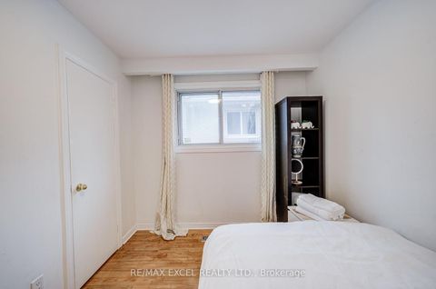 Photo 19 at 155 Edmonton Drive, Pleasant View, Toronto