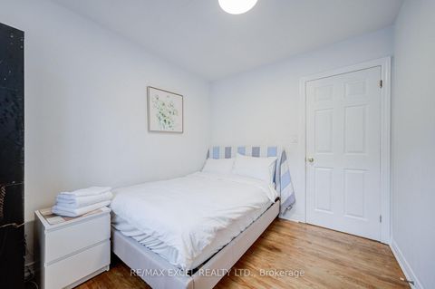 Photo 20 at 155 Edmonton Drive, Pleasant View, Toronto