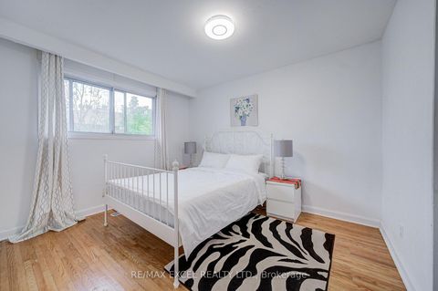 Photo 21 at 155 Edmonton Drive, Pleasant View, Toronto