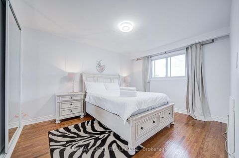 Photo 25 at 155 Edmonton Drive, Pleasant View, Toronto