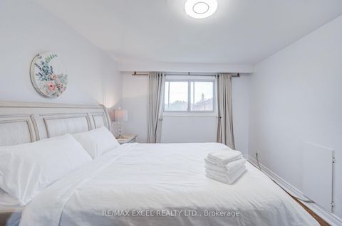Photo 26 at 155 Edmonton Drive, Pleasant View, Toronto