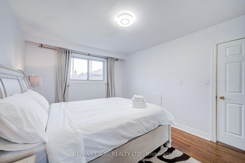 Photo 28 at 155 Edmonton Drive, Pleasant View, Toronto