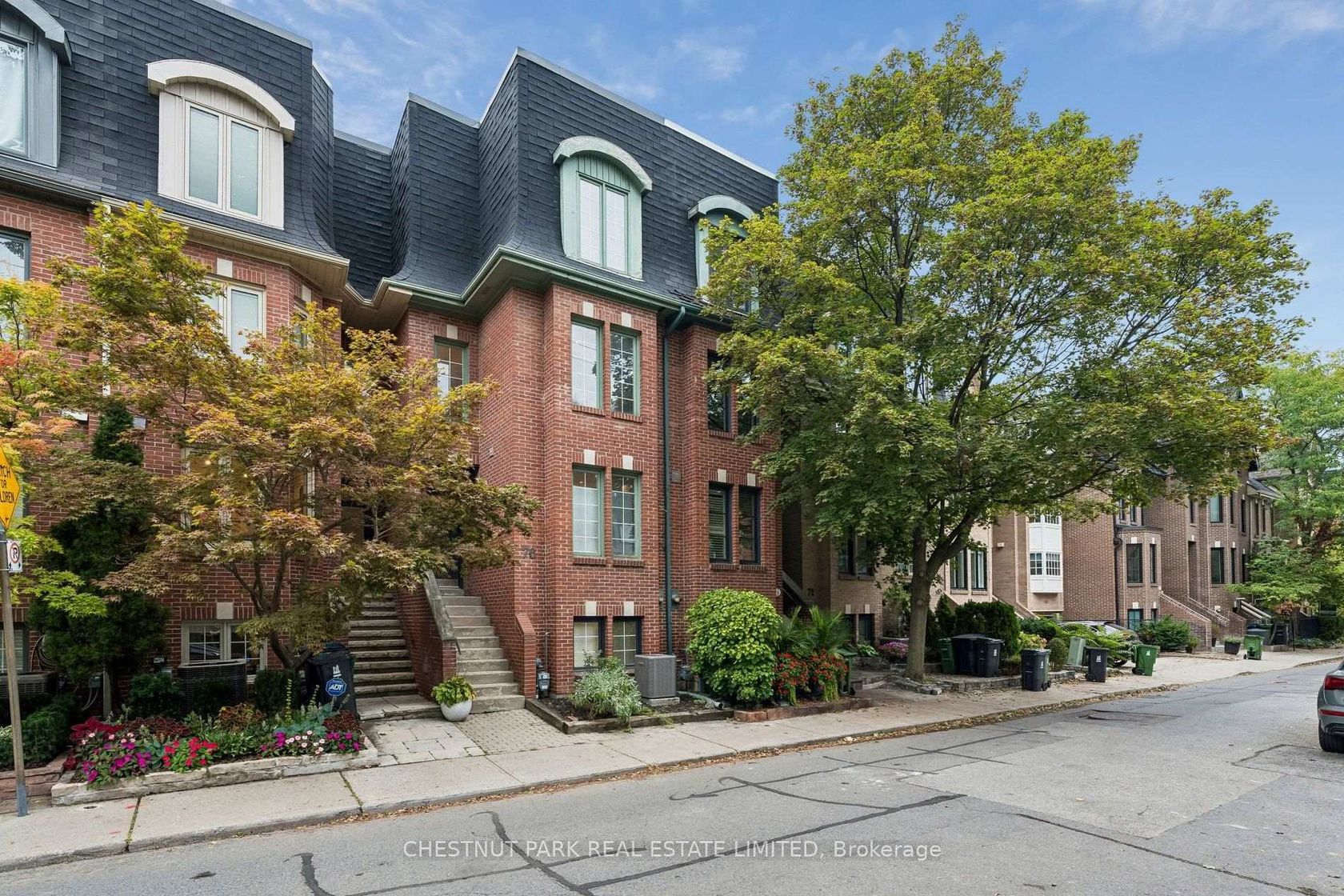 76 Alcorn Avenue, St. Clair, Toronto photo 4