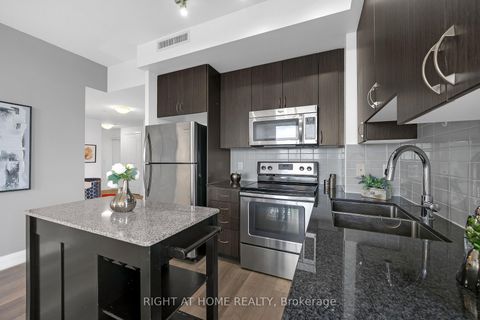 Photo 18 at 1021 - 370 Highway 7, Doncrest, Richmond Hill