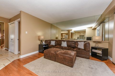 Photo 13 at 67 ELMBROOK Crescent E, West Deane, Toronto