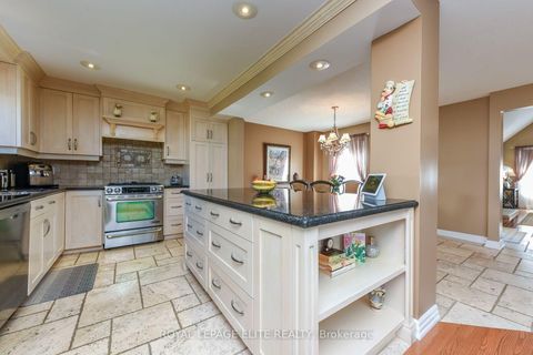Photo 16 at 67 ELMBROOK Crescent E, West Deane, Toronto