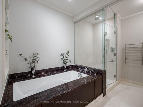 Photo 24 at 4301 - 183 Wellington Street W, Waterfront Communities C1, Toronto