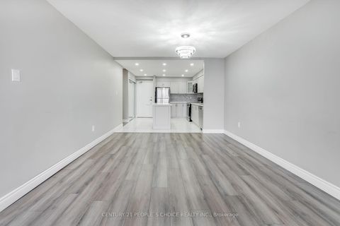 Photo 19 at 910 - 40 Panorama Court, Jamestown, Toronto