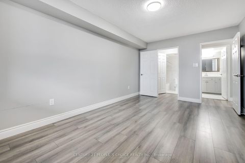 Photo 30 at 910 - 40 Panorama Court, Jamestown, Toronto