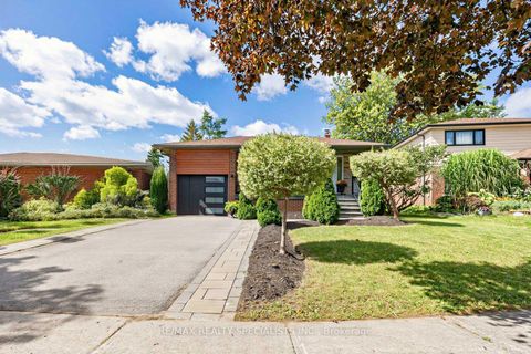 Photo 1 at 16 Langevin Crescent, Centennial Scarborough, Toronto