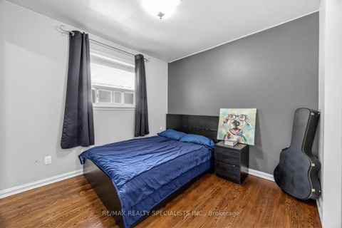 Photo 23 at 16 Langevin Crescent, Centennial Scarborough, Toronto