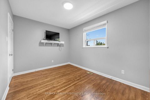 Photo 25 at 16 Langevin Crescent, Centennial Scarborough, Toronto