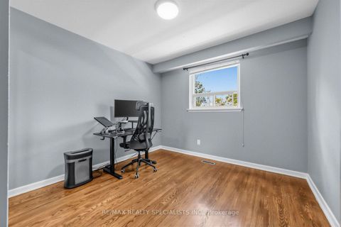 Photo 26 at 16 Langevin Crescent, Centennial Scarborough, Toronto