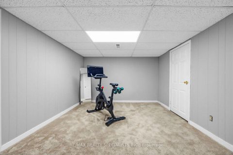 Photo 29 at 16 Langevin Crescent, Centennial Scarborough, Toronto
