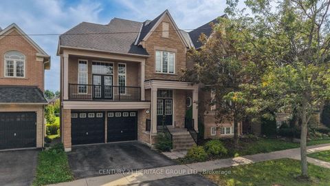 Photo 8 at 9 Alpaca Drive, Jefferson, Richmond Hill