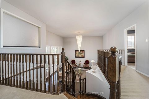 Photo 23 at 9 Alpaca Drive, Jefferson, Richmond Hill
