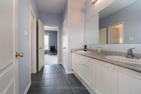 Photo 28 at 9 Alpaca Drive, Jefferson, Richmond Hill