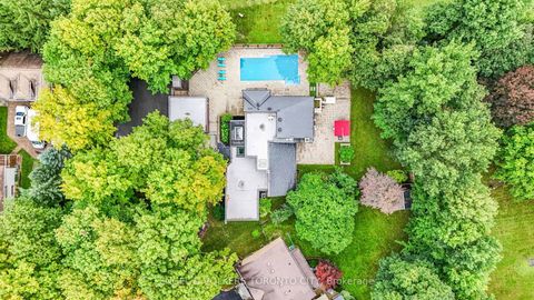 Photo 6 at 11 Cedarwood Crescent, Nobleton, King