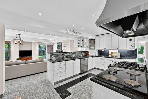 Photo 13 at 11 Cedarwood Crescent, Nobleton, King