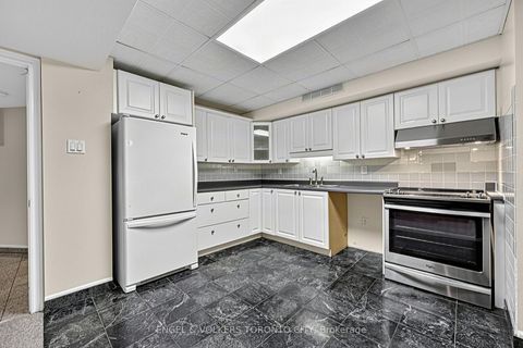 Photo 35 at 11 Cedarwood Crescent, Nobleton, King