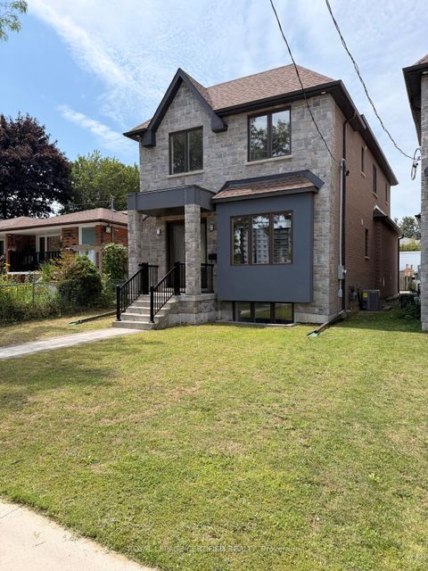 Photo 1 at 450 Midland Avenue, Cliffside, Toronto