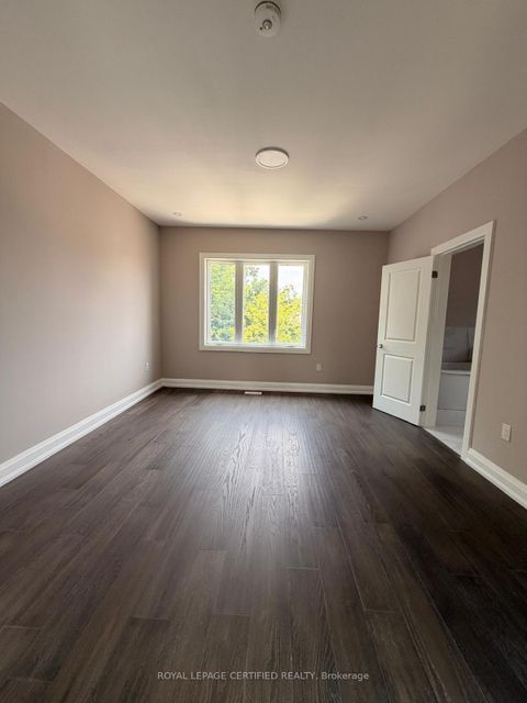 Photo 7 at 450 Midland Avenue, Cliffside, Toronto
