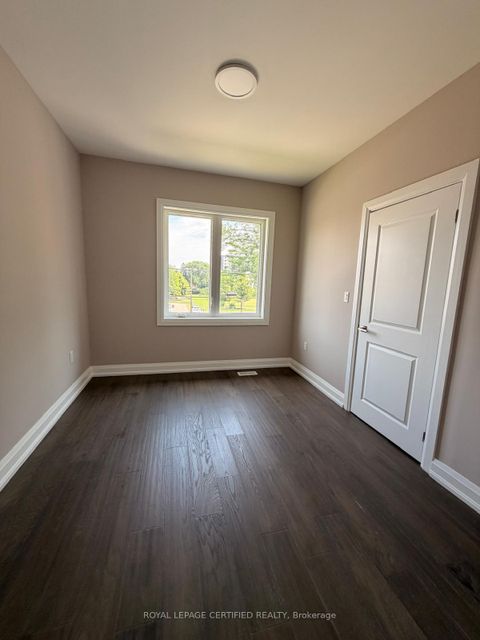 Photo 13 at 450 Midland Avenue, Cliffside, Toronto