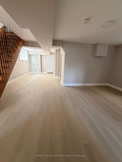 Photo 18 at 450 Midland Avenue, Cliffside, Toronto