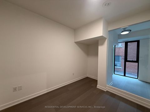 Photo 2 at 205 - 123 Portland Street, Waterfront Communities C1, Toronto