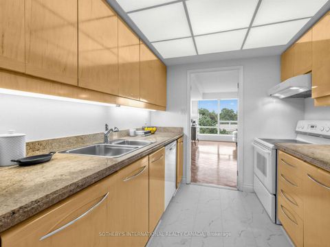 Photo 7 at 501 - 96 Fifeshire Road, Windfields, Toronto