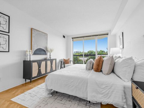 Photo 29 at 501 - 96 Fifeshire Road, Windfields, Toronto