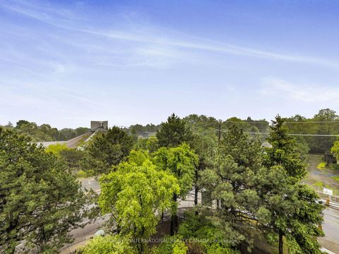 Photo 37 at 501 - 96 Fifeshire Road, Windfields, Toronto