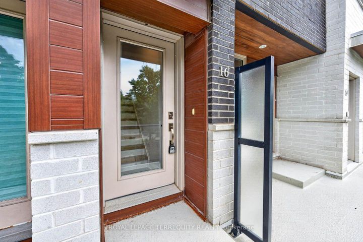 Photo 1 at 16 - 780 Sheppard Avenue E, Bayview Village, Toronto
