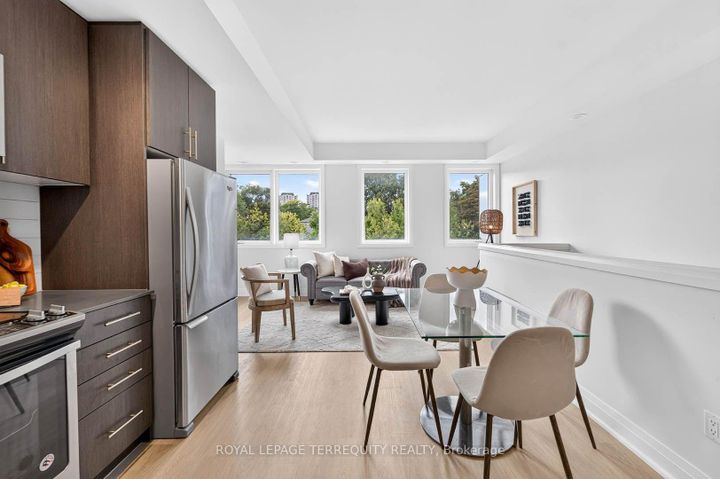 Photo 4 at 16 - 780 Sheppard Avenue E, Bayview Village, Toronto