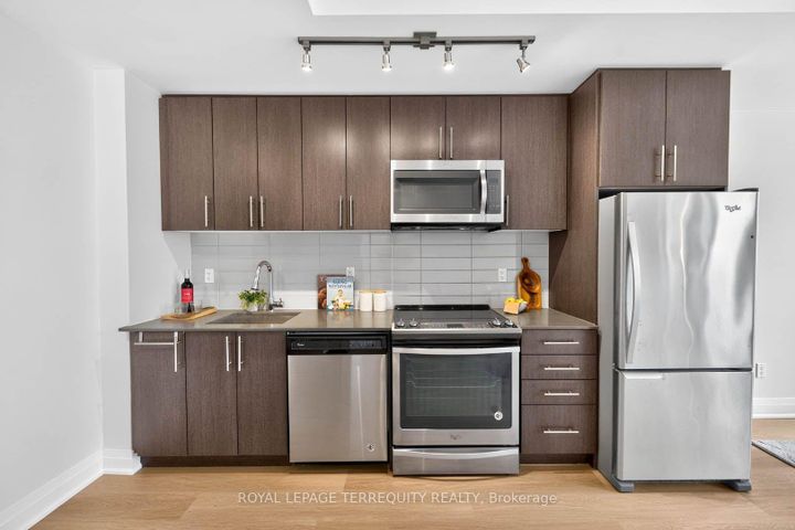 Photo 15 at 16 - 780 Sheppard Avenue E, Bayview Village, Toronto