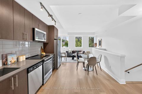 Photo 3 at 16 - 780 Sheppard Avenue E, Bayview Village, Toronto