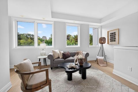 Photo 11 at 16 - 780 Sheppard Avenue E, Bayview Village, Toronto