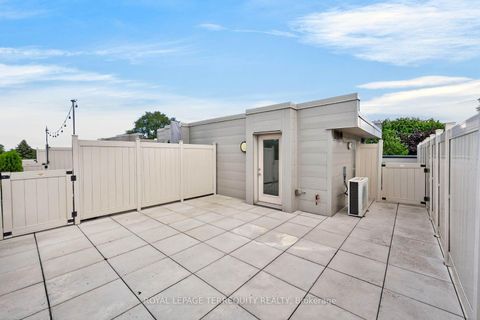 Photo 32 at 16 - 780 Sheppard Avenue E, Bayview Village, Toronto