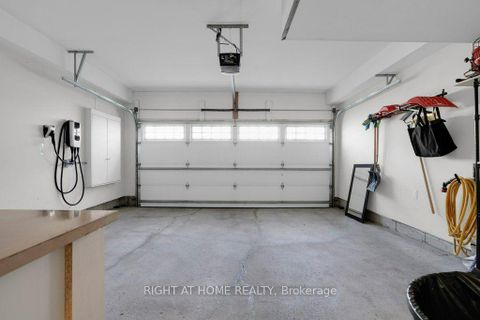 Photo 19 at 6 Plowman Lane, Rouge Woods, Richmond Hill