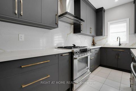 Photo 33 at 6 Plowman Lane, Rouge Woods, Richmond Hill