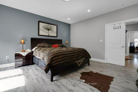 Photo 37 at 6 Plowman Lane, Rouge Woods, Richmond Hill