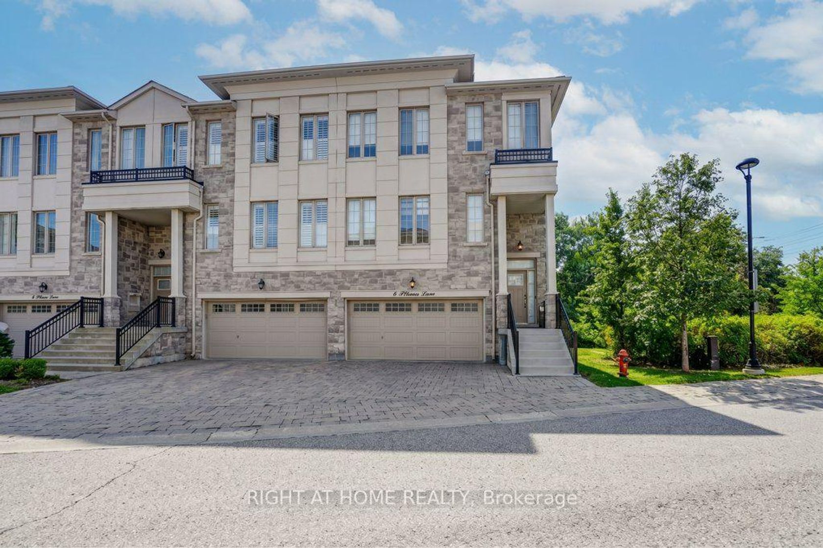 6 Plowman Lane, Rouge Woods, Richmond Hill photo 5